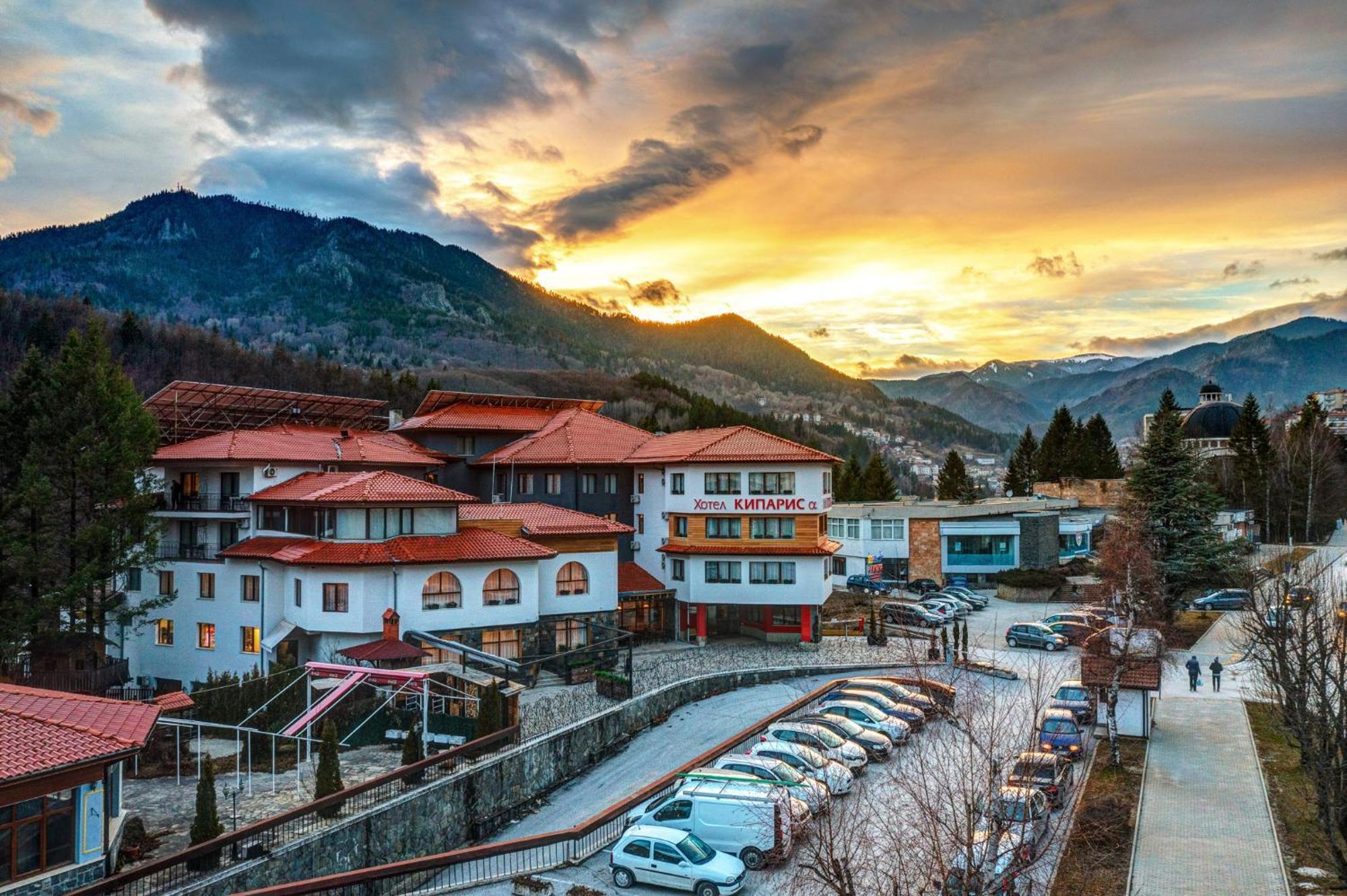 Spa Hotel Kiparis Smolyan Eksteriør billede