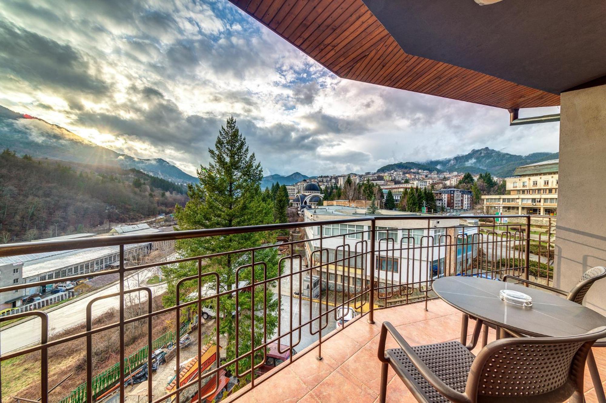 Spa Hotel Kiparis Smolyan Eksteriør billede